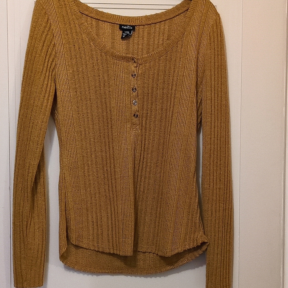 Rue 21 long sleeve top